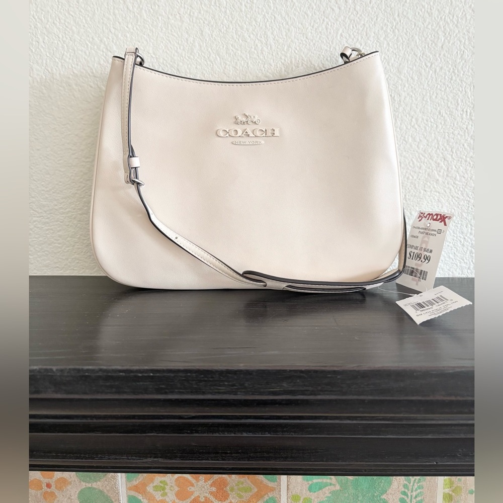 NWT โจ COACH ๐ค Penelope Leather Shoulder bag in Chalk NWT - Picture 3 of 9